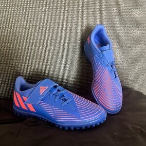 Adidas Predator Edge.4 Blue and Pink Cleats